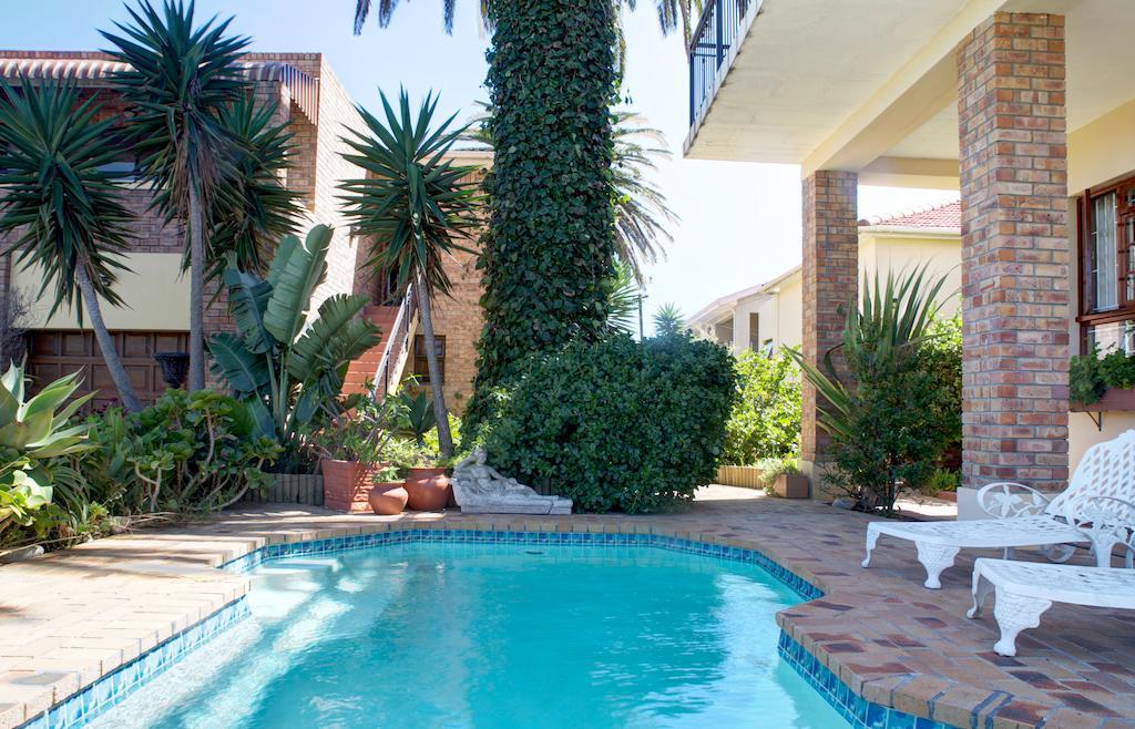 Guest house African Sun Apartment